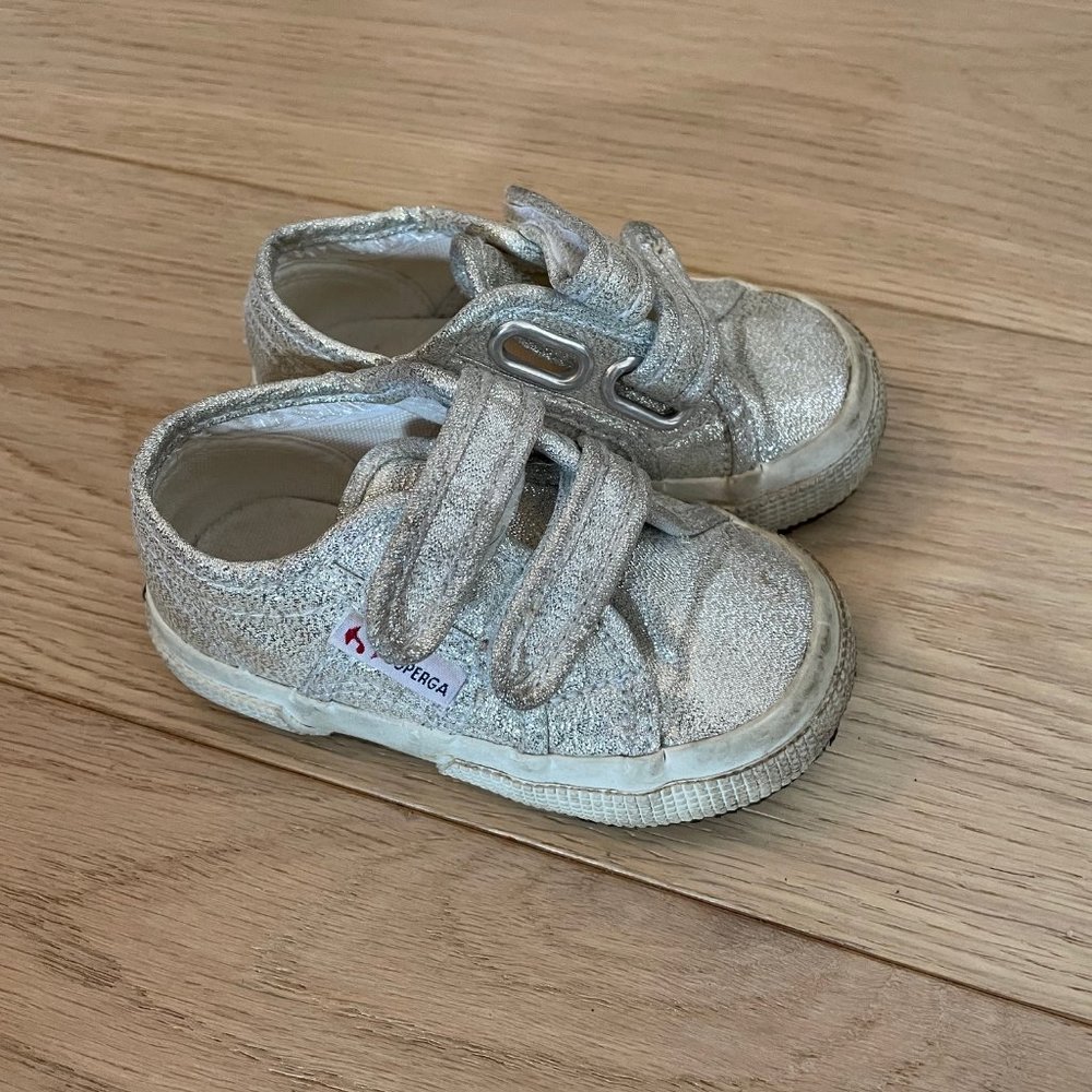 Superga Sparkle Silver Toddler Shoes, Size 6